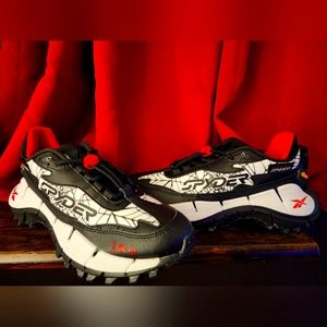 SPYDER X REEBOK ZIG KINETICA 2.5 EDGE SHOESTRAIL-INSPIRED